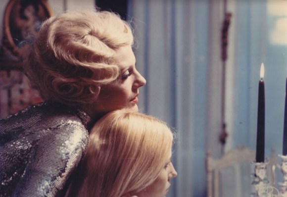 Daughters-of-Darkness-5780_2